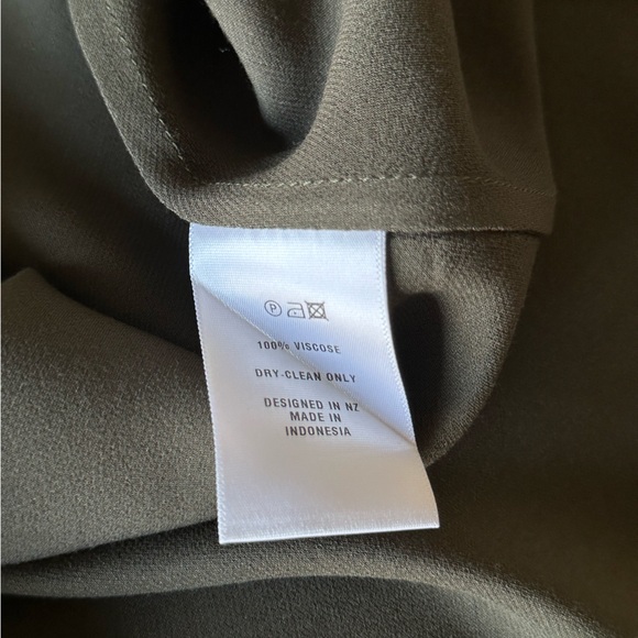 Leave Her Wilder Ricky Gown | Khaki | US 4 - Picture 10 of 10